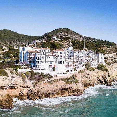 Alojate En Una Torre Sobre El Mar Leilighet Sitges Eksteriør bilde