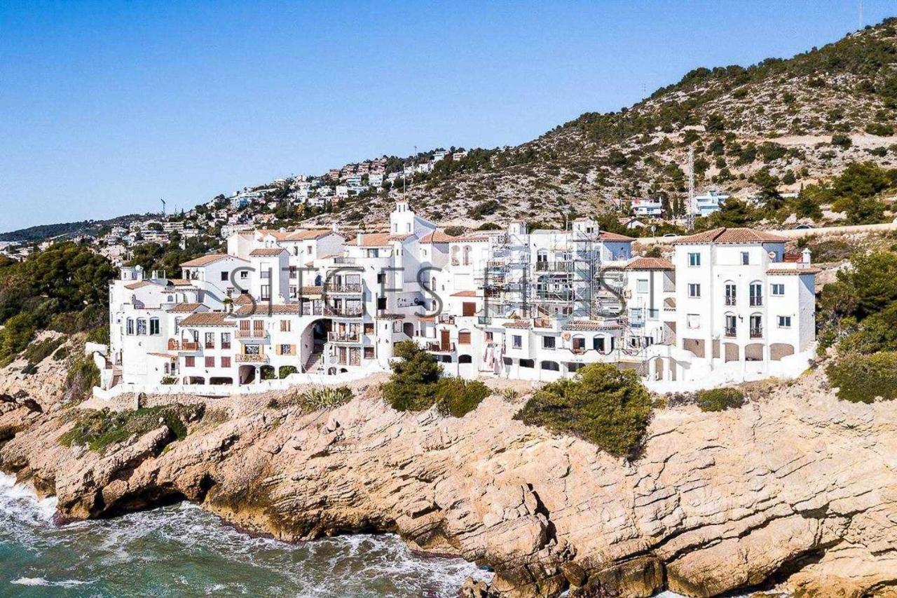 Alojate En Una Torre Sobre El Mar Leilighet Sitges Eksteriør bilde
